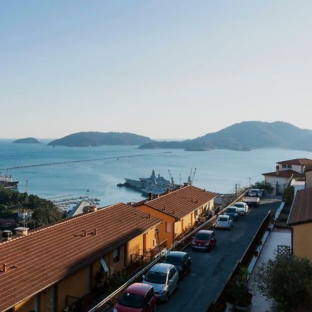 La Terrazza Sul Golfo Apartment La Spezia Exterior photo